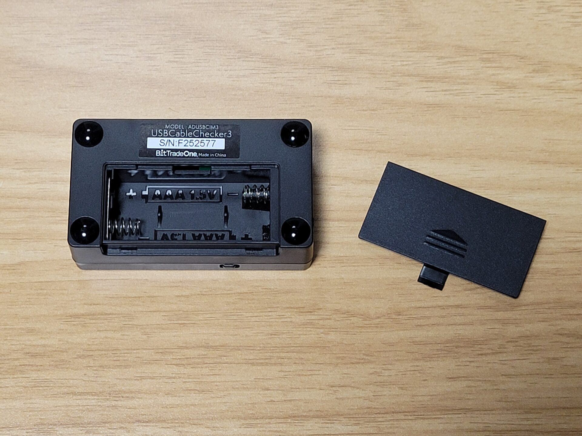 USB Cable Checker 3（UCC3）が届いたのでUSB Cable Checker 2